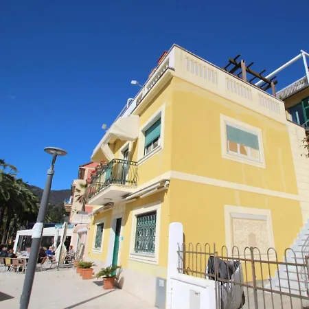 Apartamento Giulia By Interhome