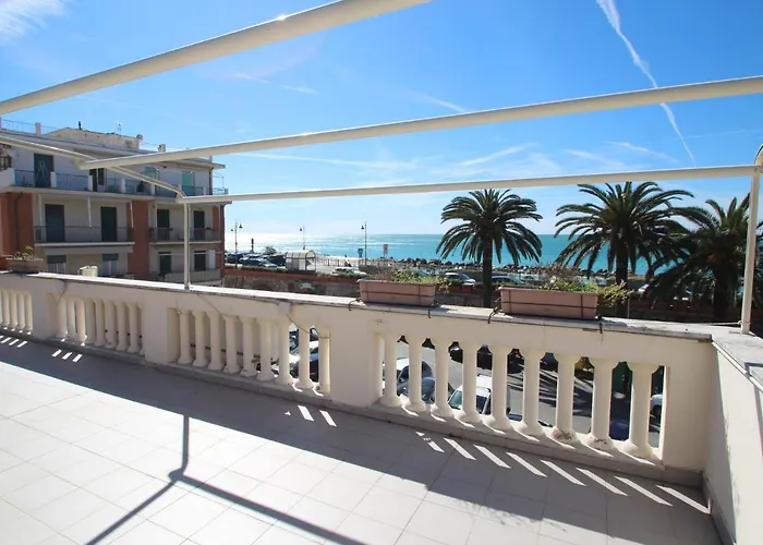 Giulia By Interhome Apartman Moneglia